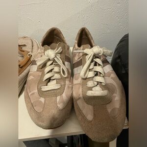 Coach Kinsley Sneakers